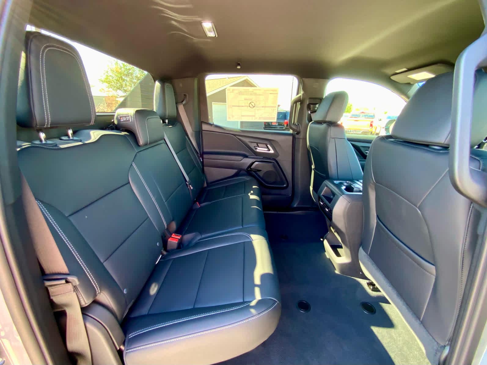 Thumbnail: 2026 Chevrolet Silverado EV - 30