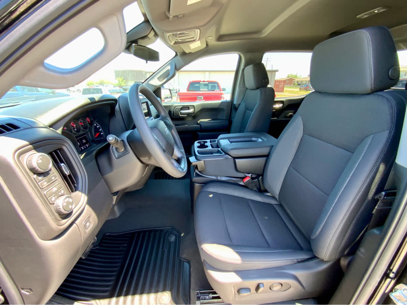 Thumbnail: 2026 Chevrolet Silverado 1500 - 22