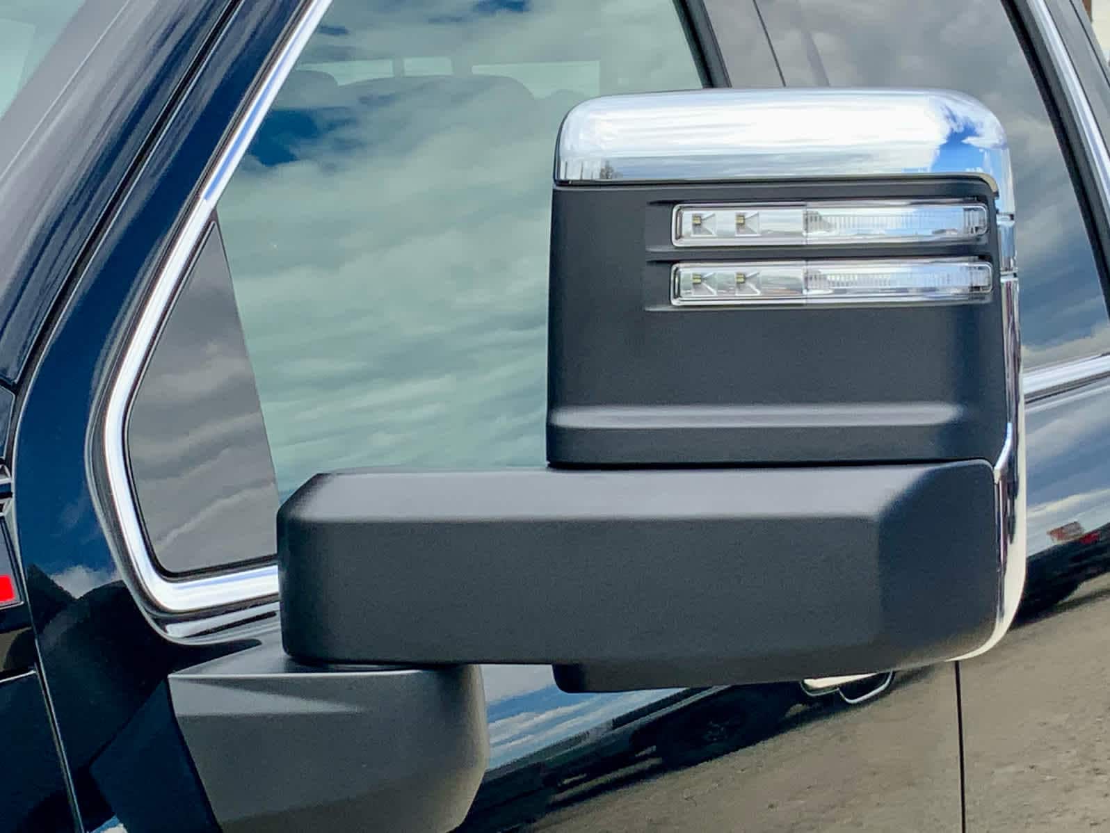 Thumbnail: 2026 GMC Sierra 2500 - 16