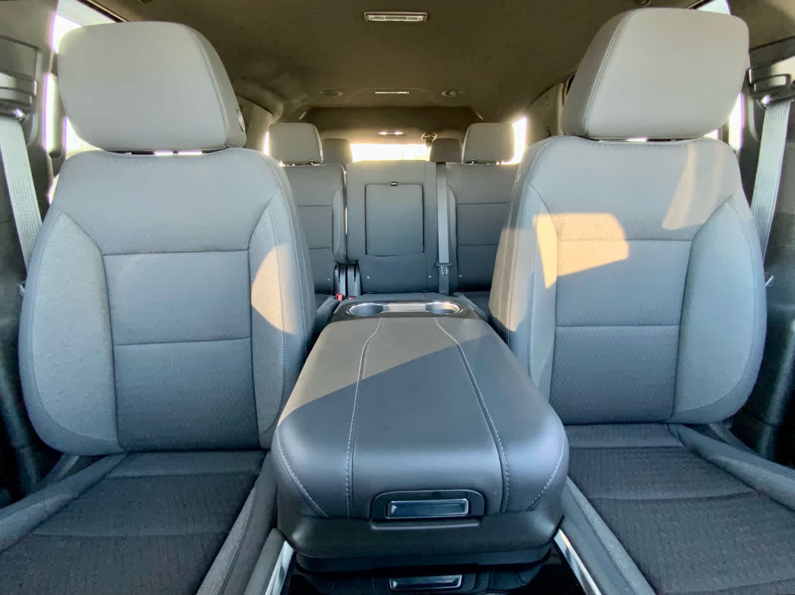 Thumbnail: 2025 Chevrolet Tahoe - 29