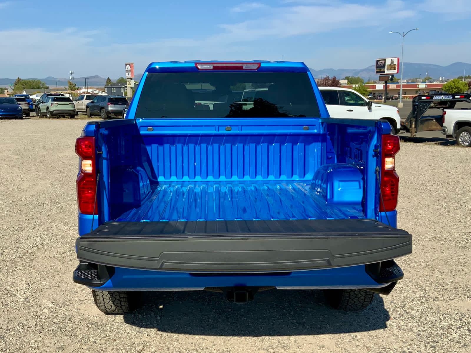 Thumbnail: 2026 Chevrolet Silverado 1500 - 16