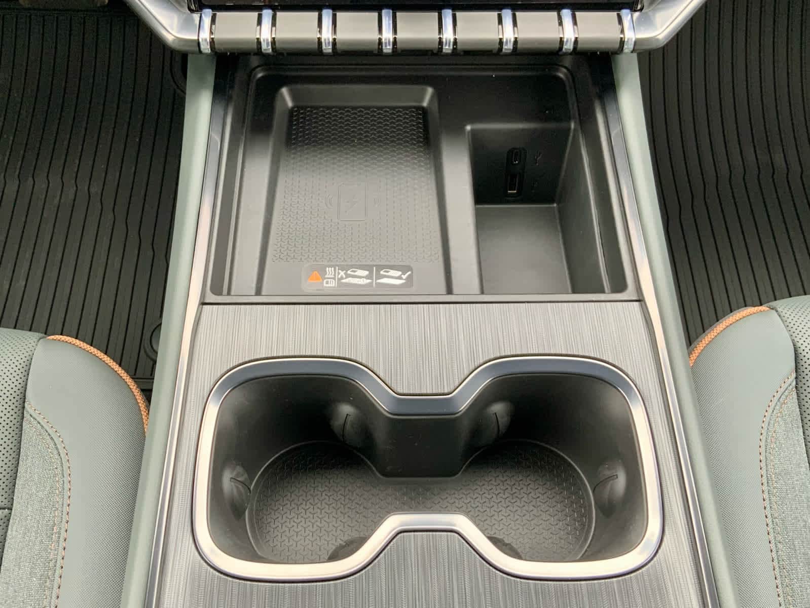 Thumbnail: 2026 GMC Acadia - 47