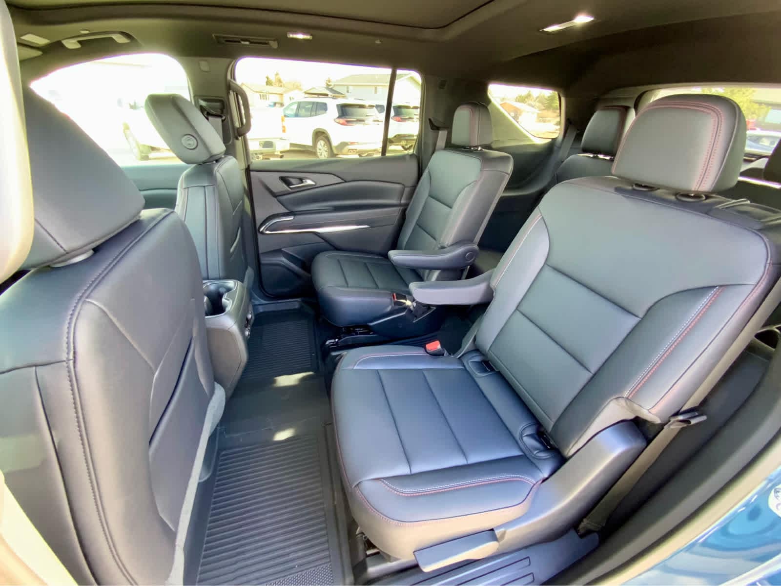 Thumbnail: 2026 Chevrolet Traverse - 28