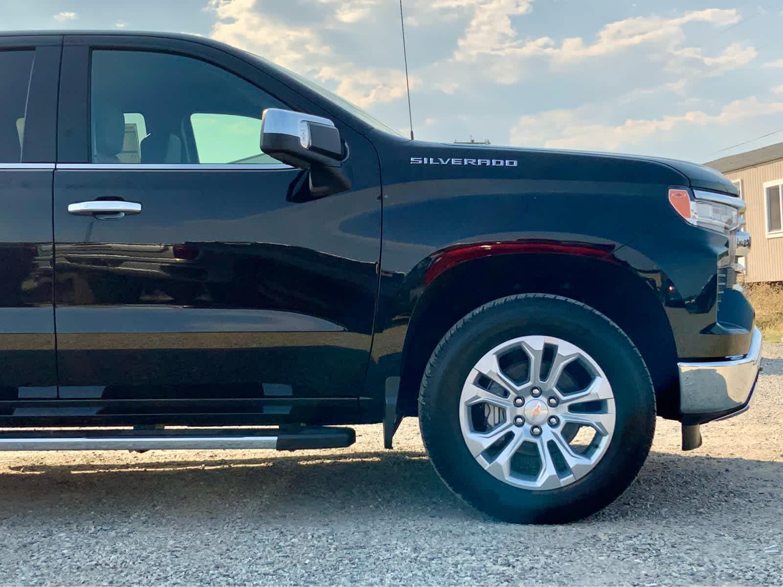 Thumbnail: 2026 Chevrolet Silverado 1500 - 13