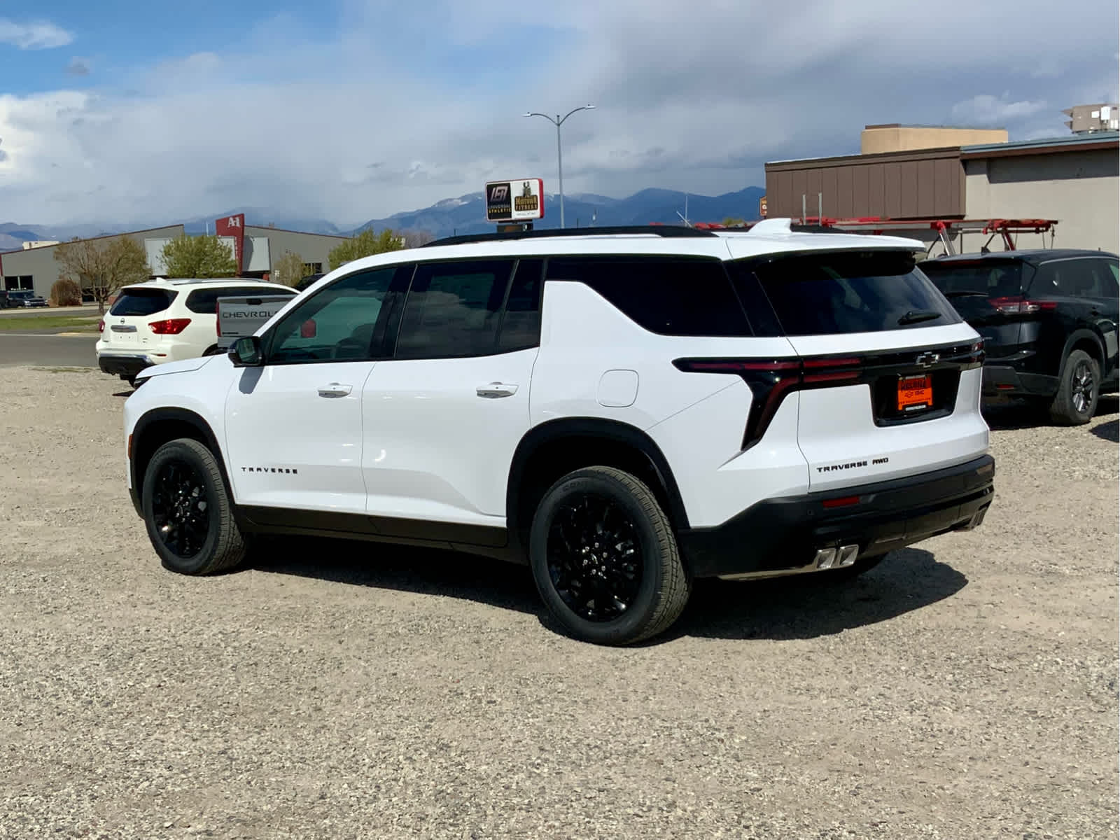 Thumbnail: 2026 Chevrolet Traverse - 3