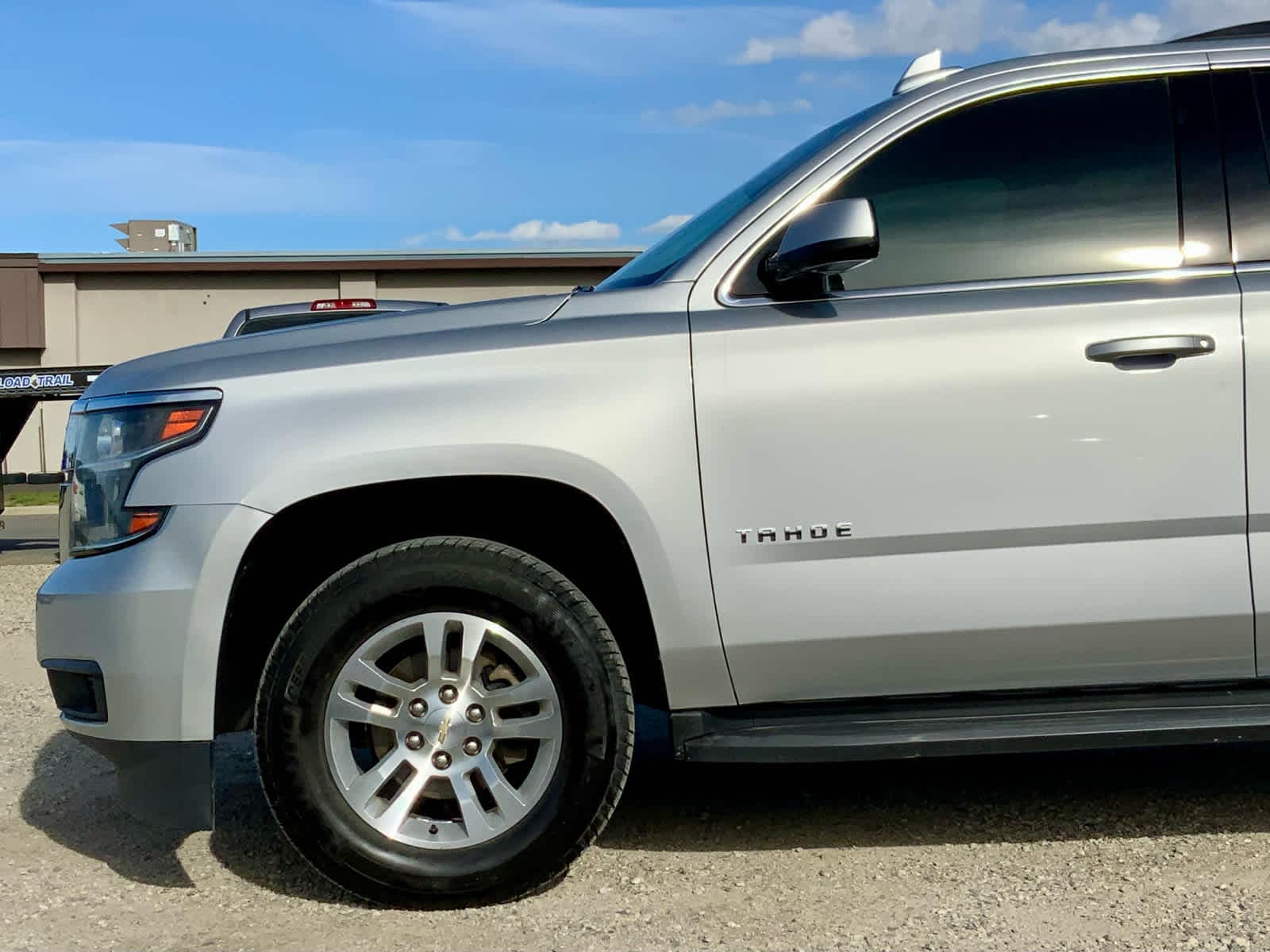 Thumbnail: 2019 Chevrolet Tahoe - 10