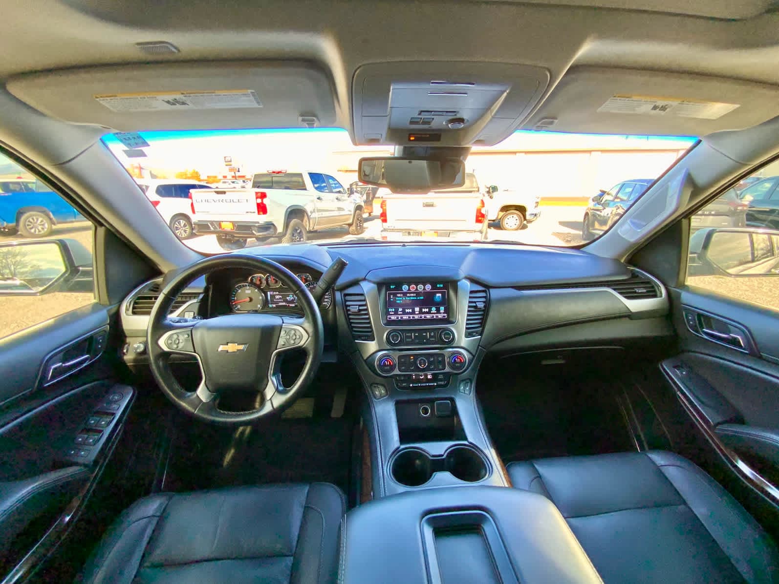 Thumbnail: 2019 Chevrolet Tahoe - 34