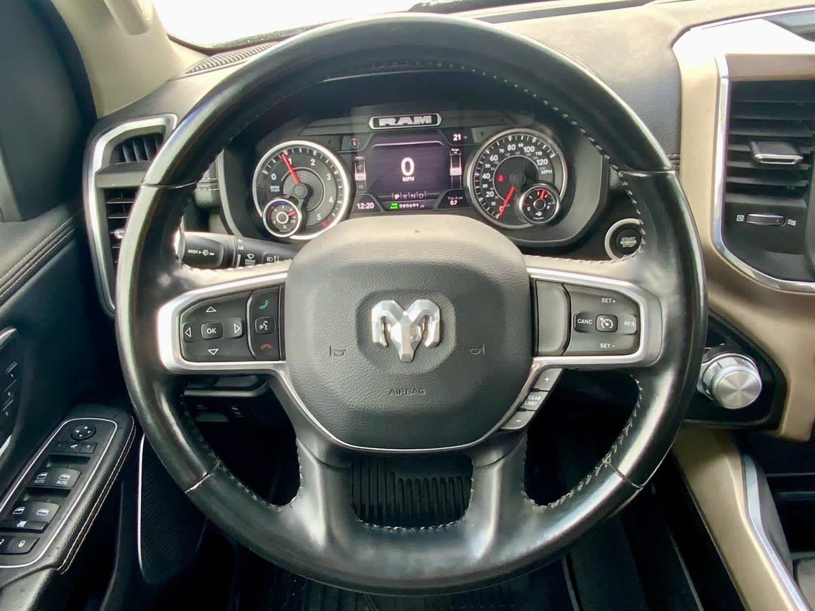 Thumbnail: 2022 RAM 1500 - 39