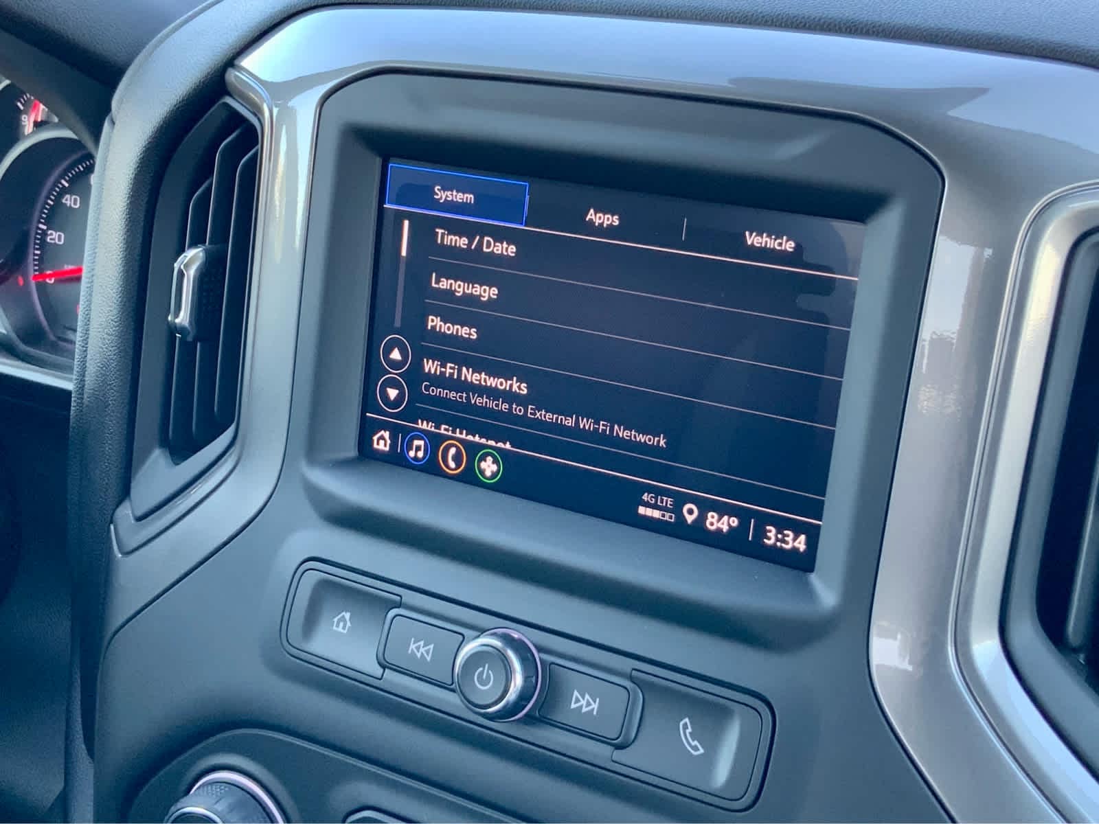 Thumbnail: 2026 Chevrolet Silverado 1500 - 46