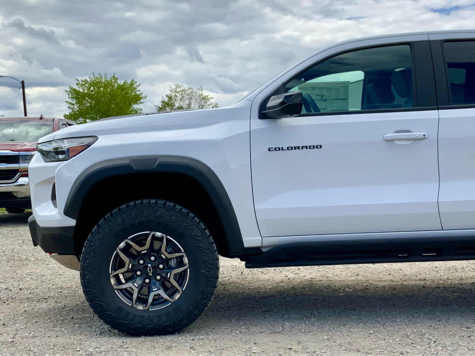 Thumbnail: 2026 Chevrolet Colorado - 10