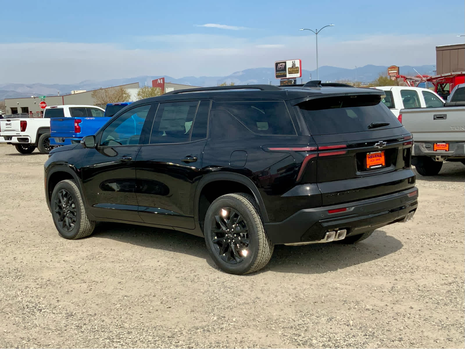Thumbnail: 2026 Chevrolet Traverse - 3