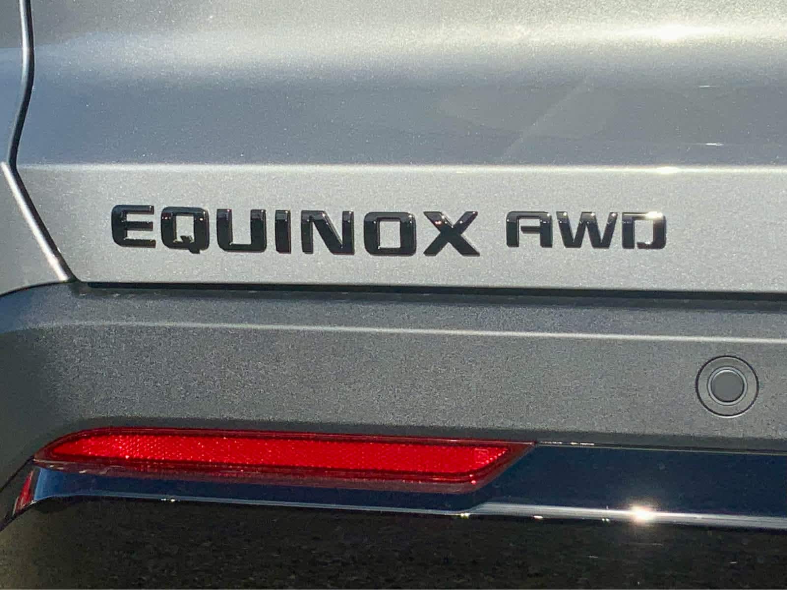 Thumbnail: 2026 Chevrolet Equinox - 24