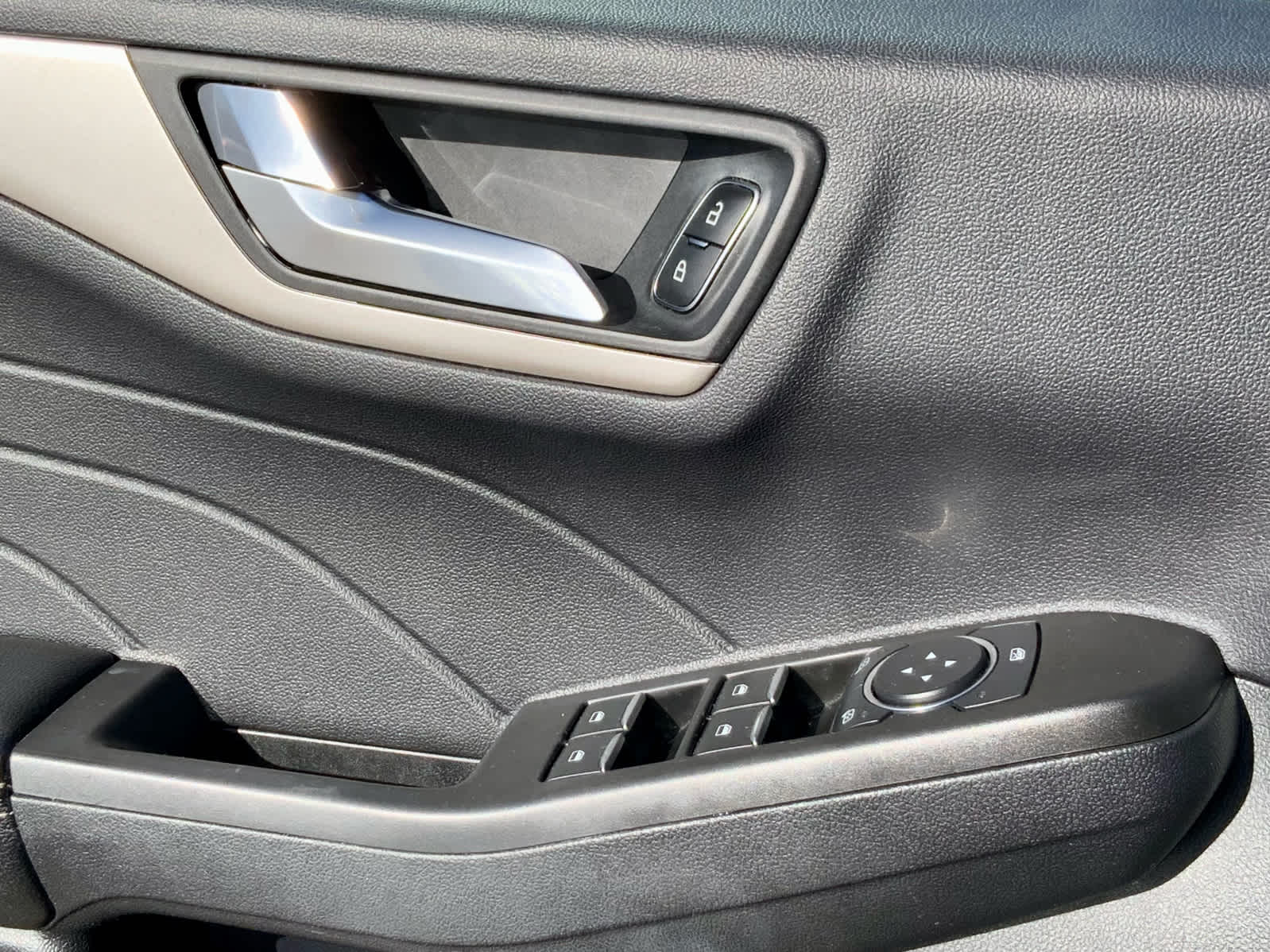 Thumbnail: 2021 Ford Escape - 48