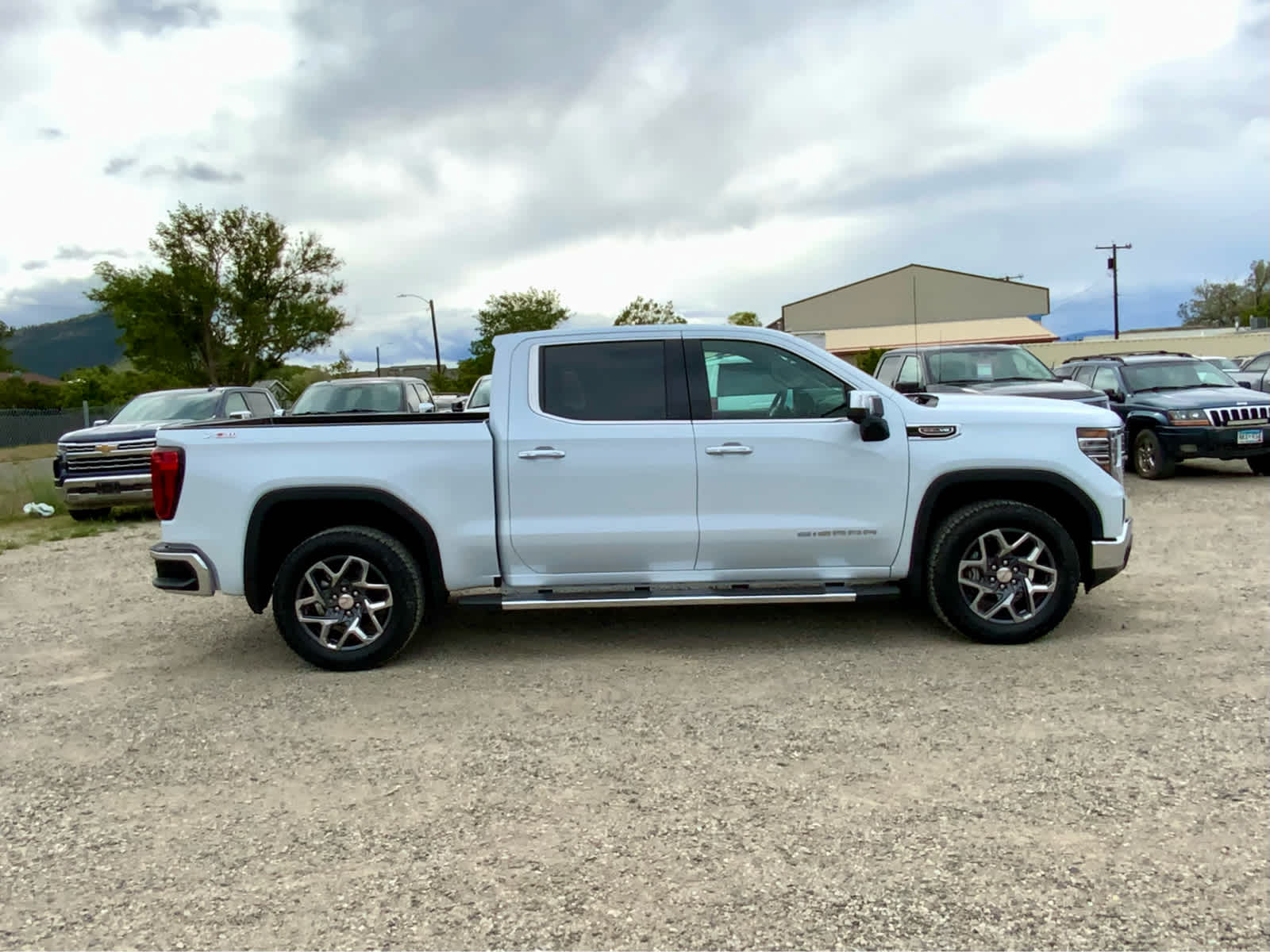 Thumbnail: 2026 GMC Sierra 1500 - 6