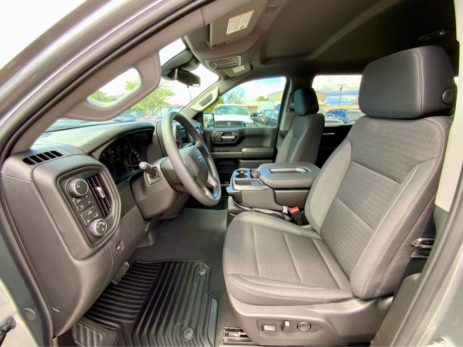 Thumbnail: 2026 Chevrolet Silverado 1500 - 25