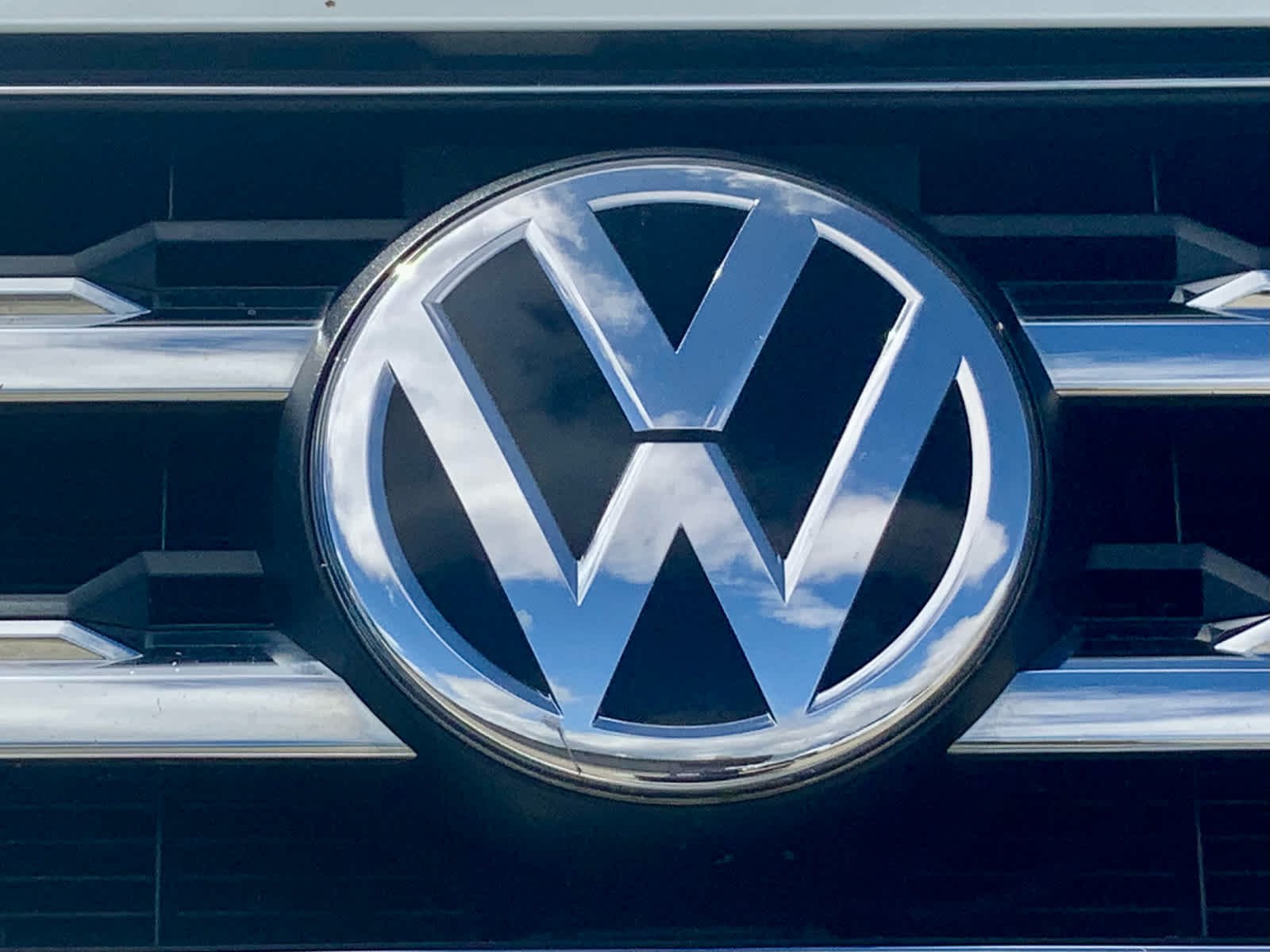 Thumbnail: 2018 Volkswagen Atlas - 21