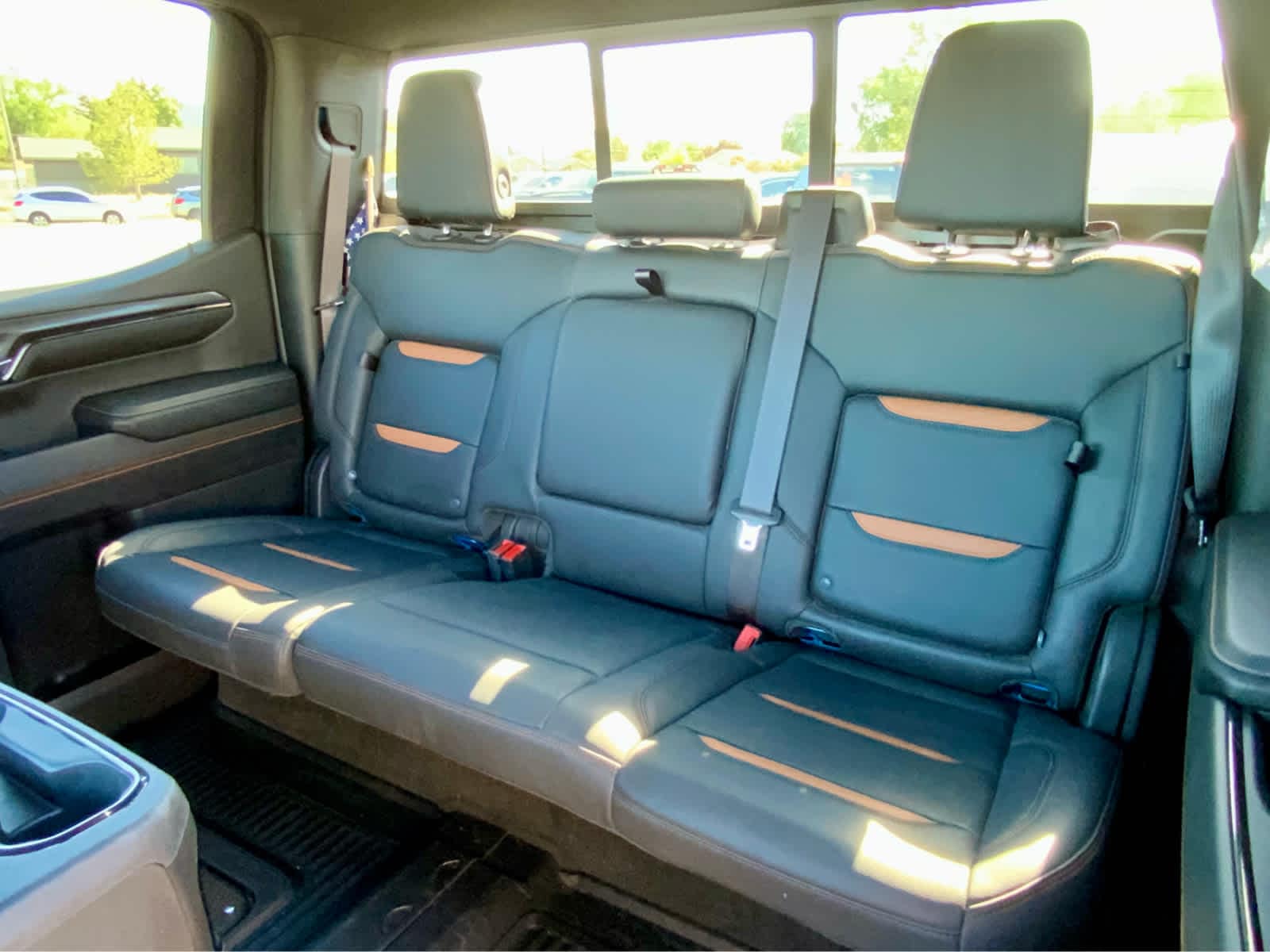 Thumbnail: 2023 GMC Sierra 1500 - 27