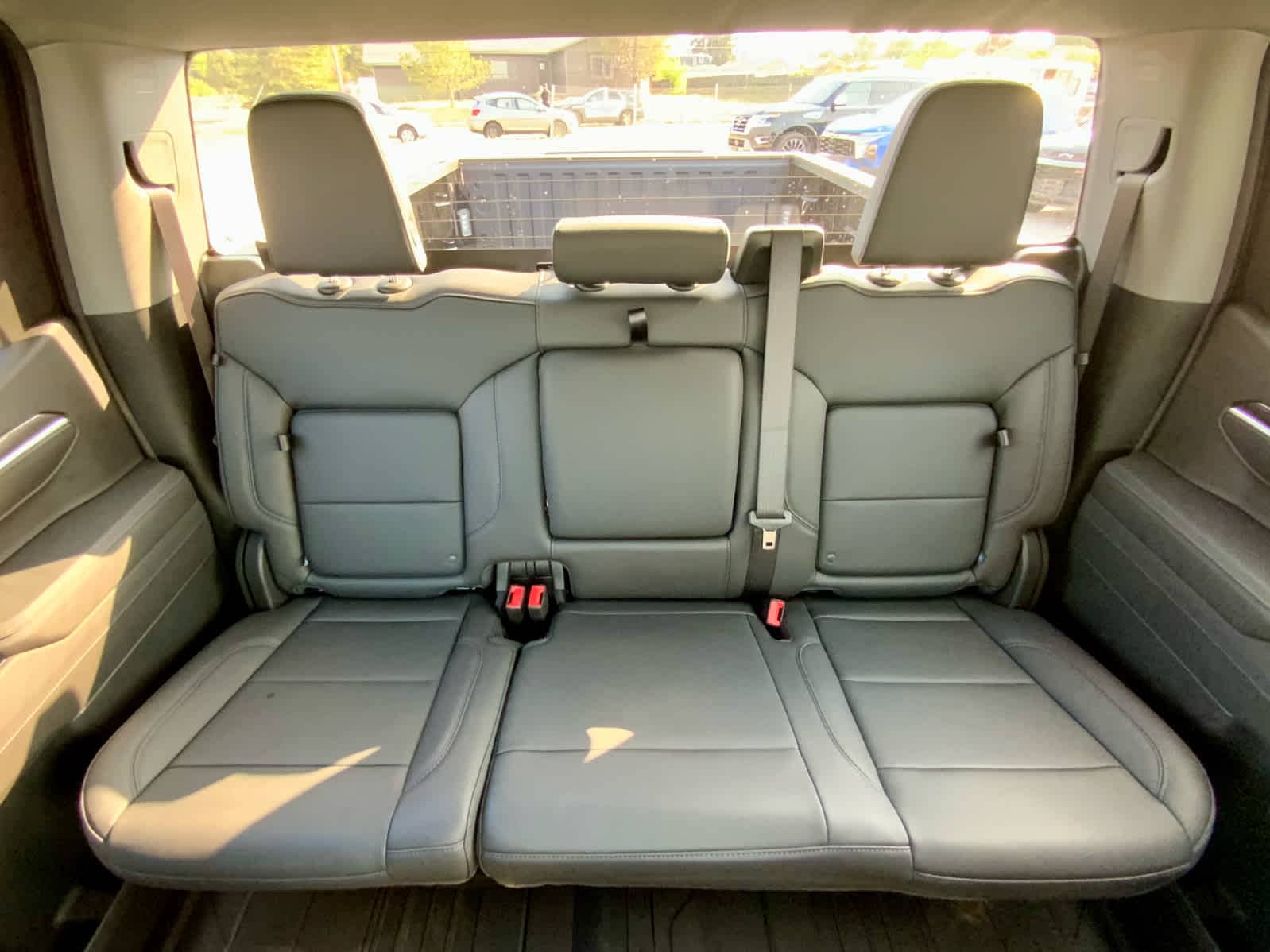 Thumbnail: 2026 Chevrolet Silverado 1500 - 34