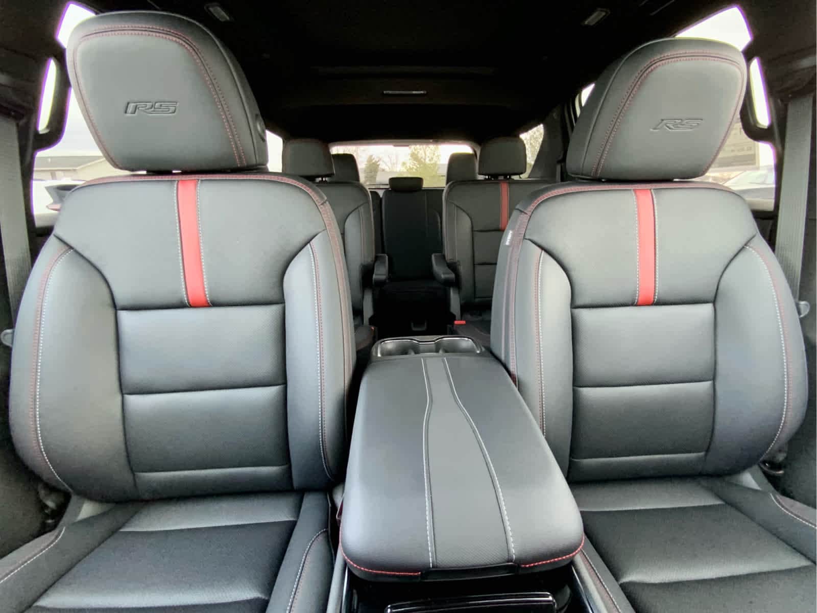 Thumbnail: 2026 Chevrolet Traverse - 35