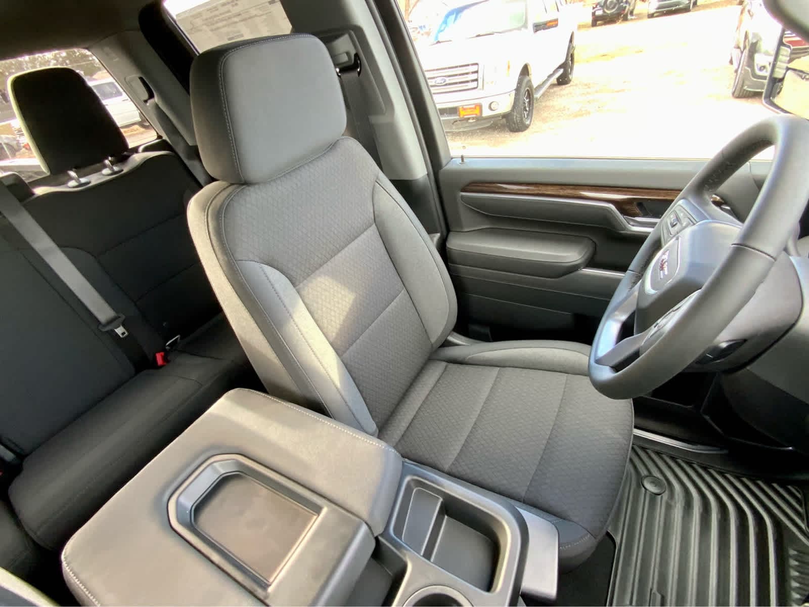 Thumbnail: 2026 GMC Sierra 2500 - 33