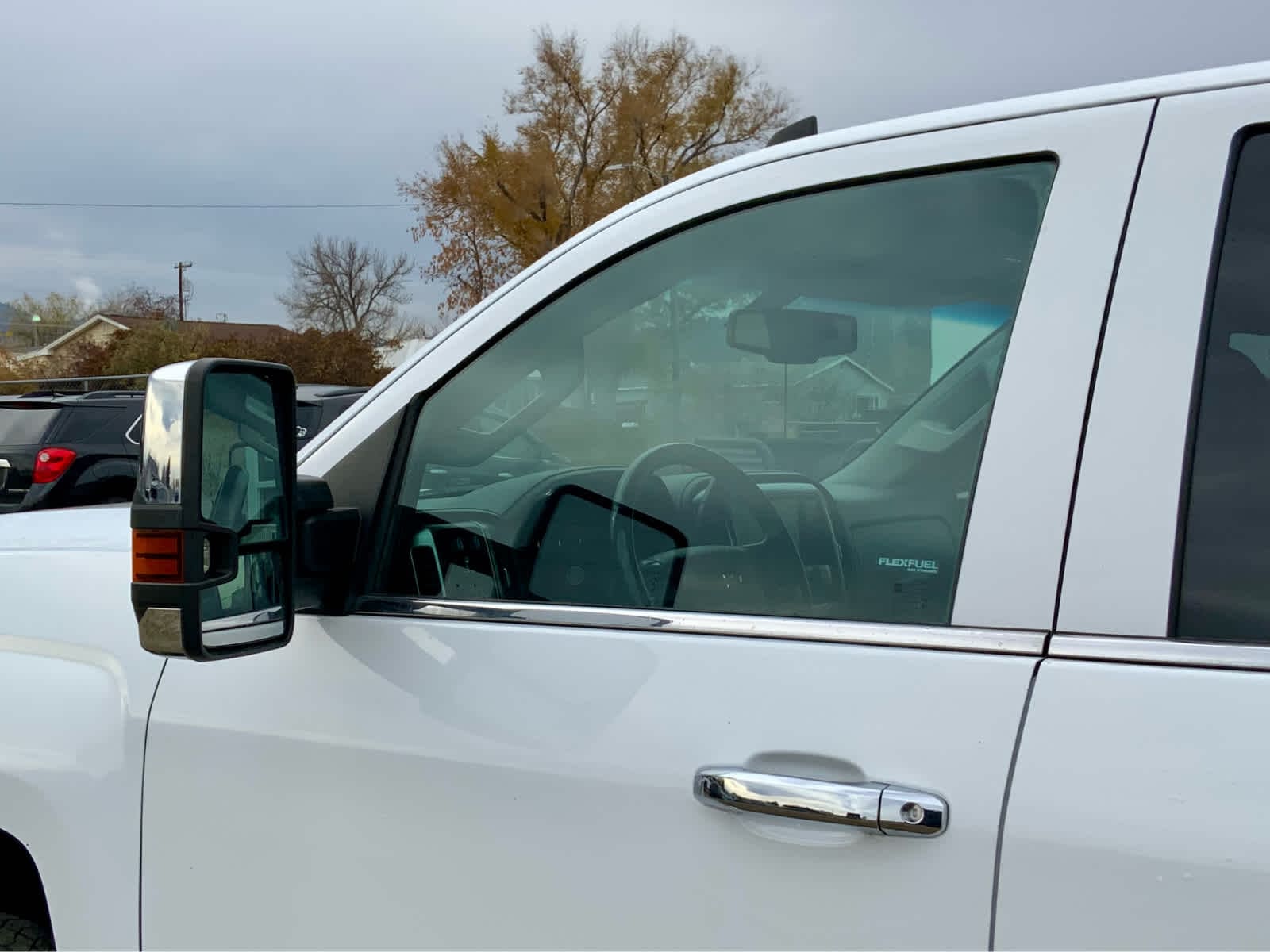 Thumbnail: 2015 Chevrolet Silverado 3500 - 16