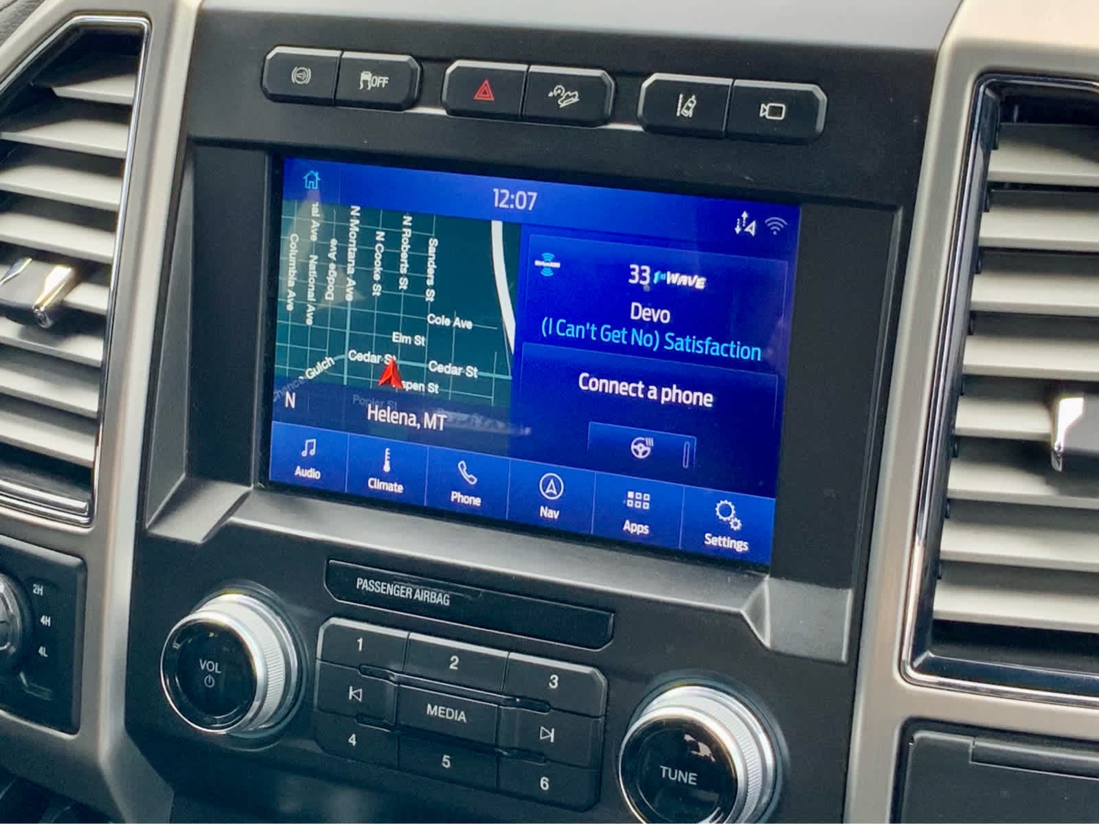 Thumbnail: 2021 Ford Econoline - 43