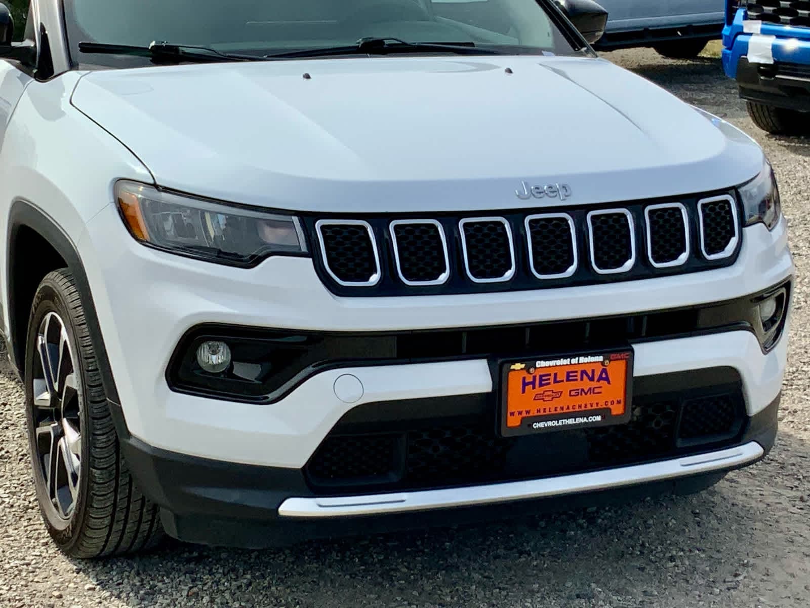 Thumbnail: 2023 Jeep Compass - 12