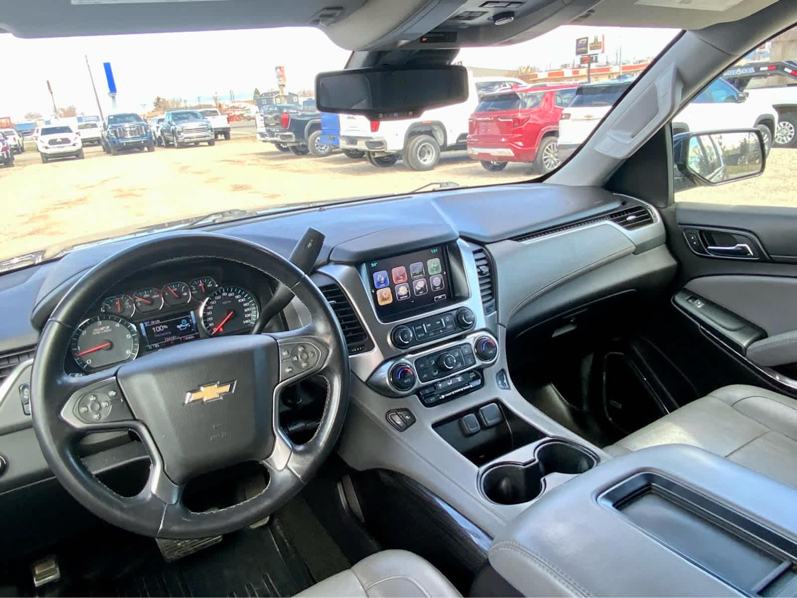 Thumbnail: 2017 Chevrolet Suburban - 35