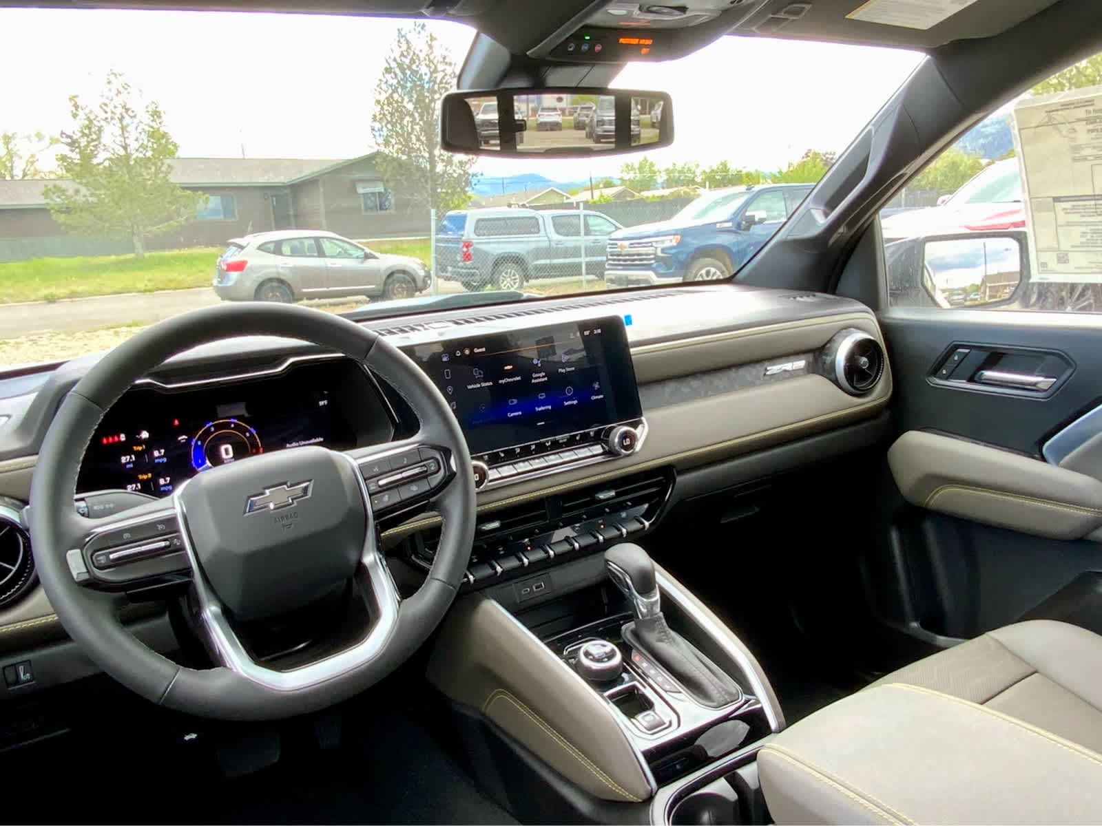 Thumbnail: 2026 Chevrolet Colorado - 33