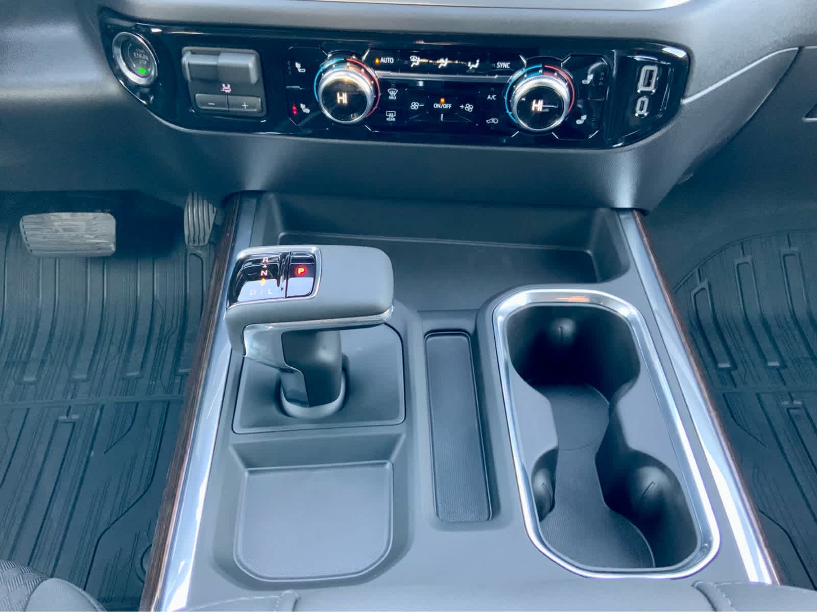 Thumbnail: 2026 GMC Sierra 1500 - 49