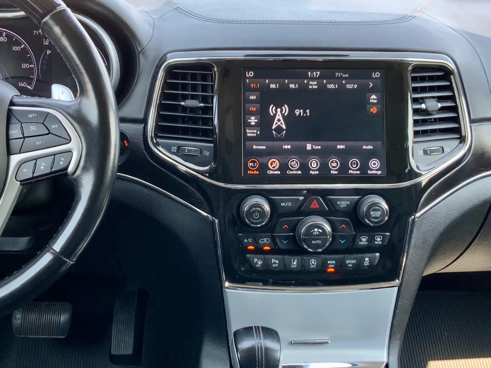 Thumbnail: 2021 Jeep Grand Cherokee - 44