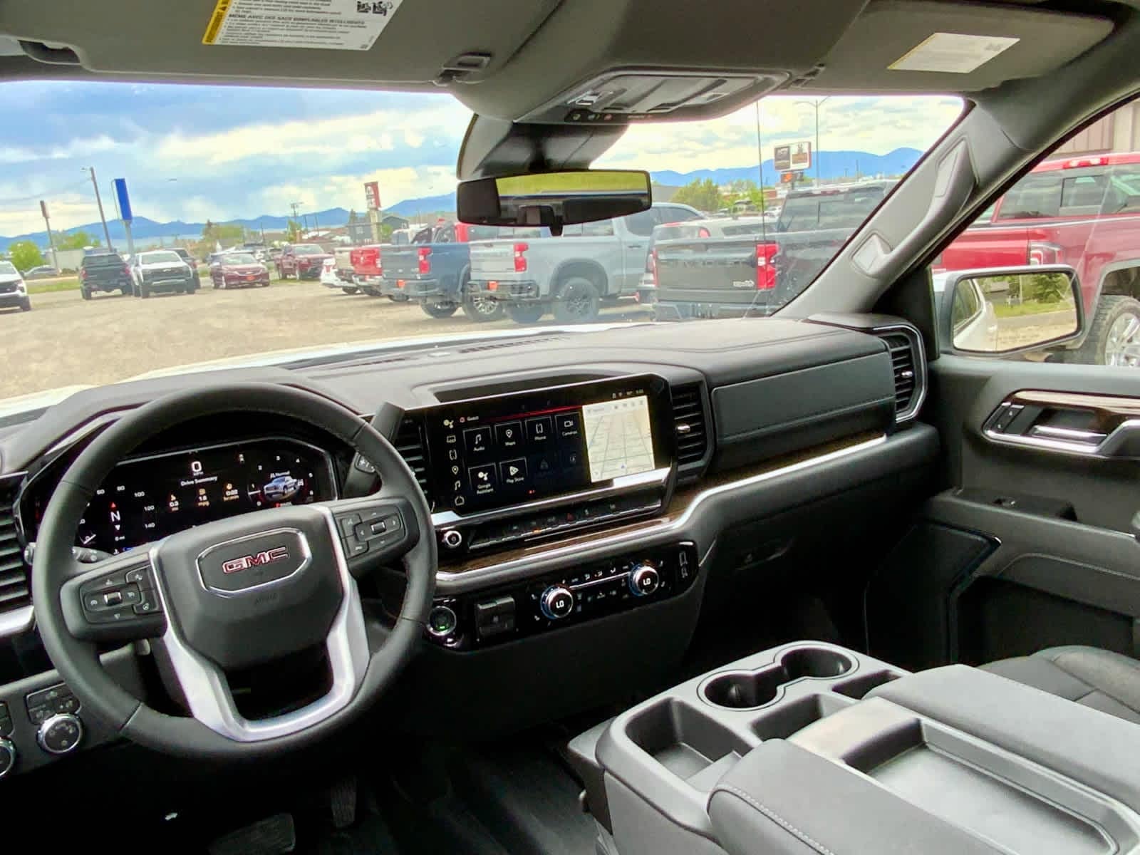 Thumbnail: 2026 GMC Sierra 1500 - 32