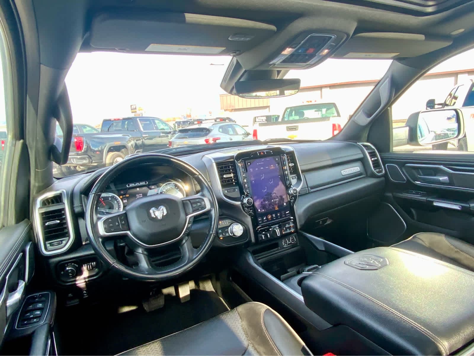 Thumbnail: 2021 RAM 1500 - 32