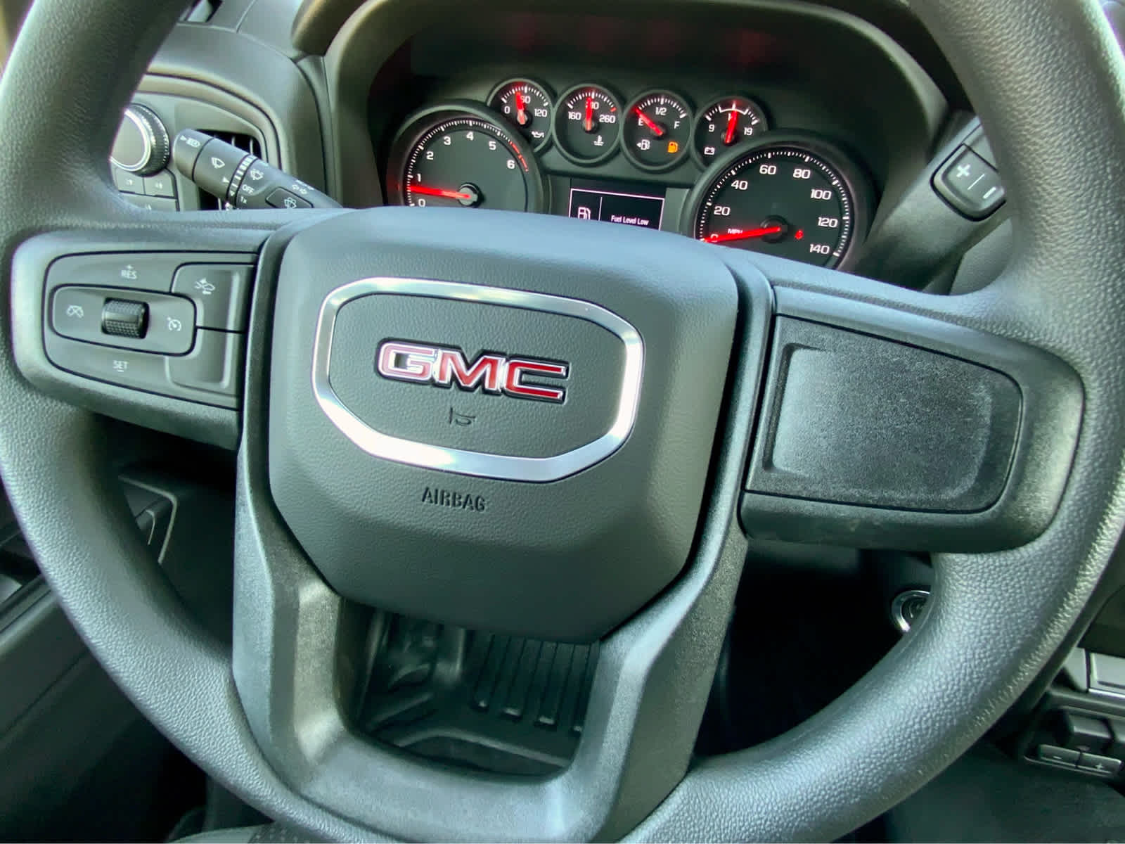 Thumbnail: 2025 GMC Sierra 3500 - 48