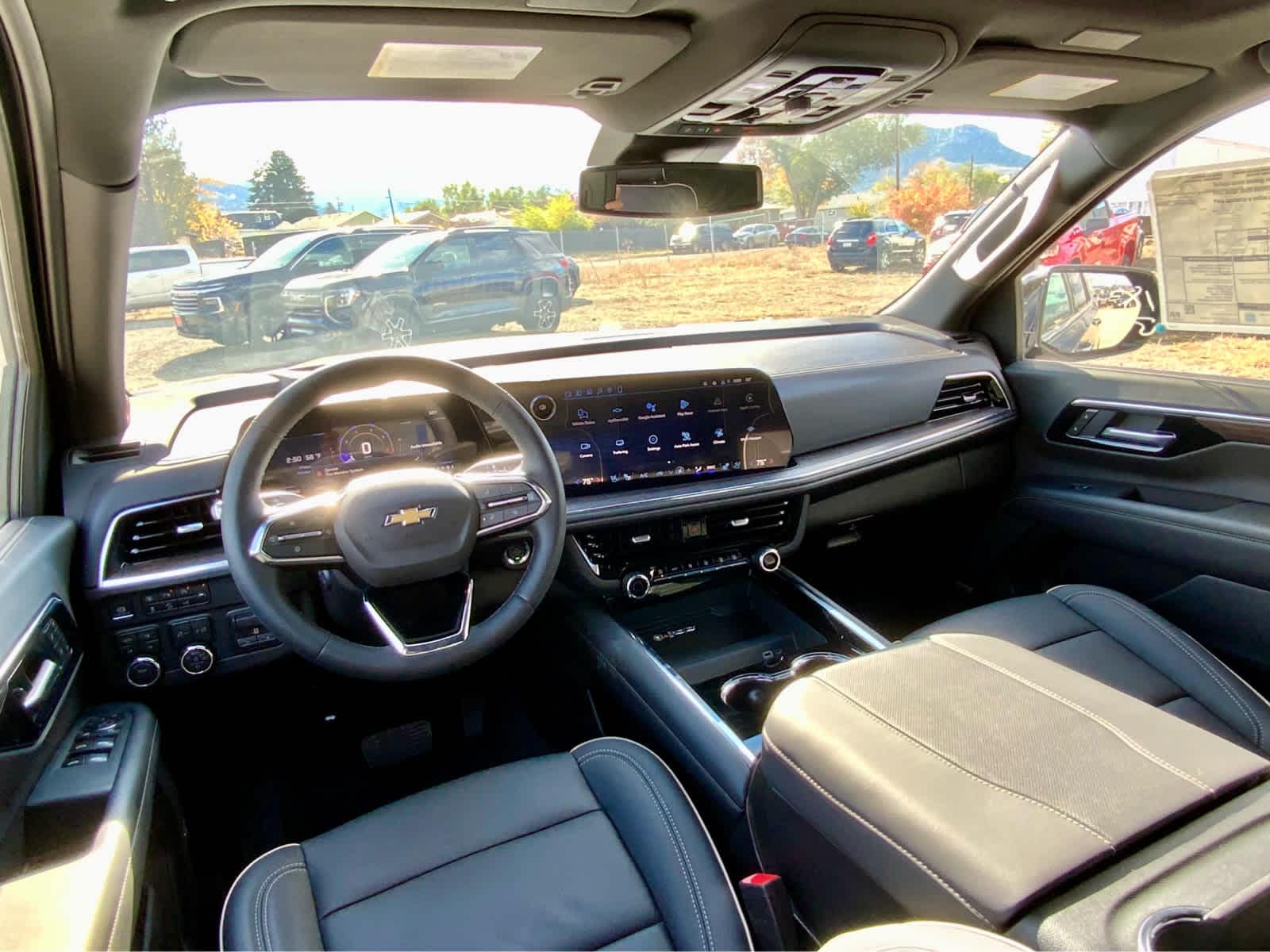 Thumbnail: 2026 Chevrolet Tahoe - 38