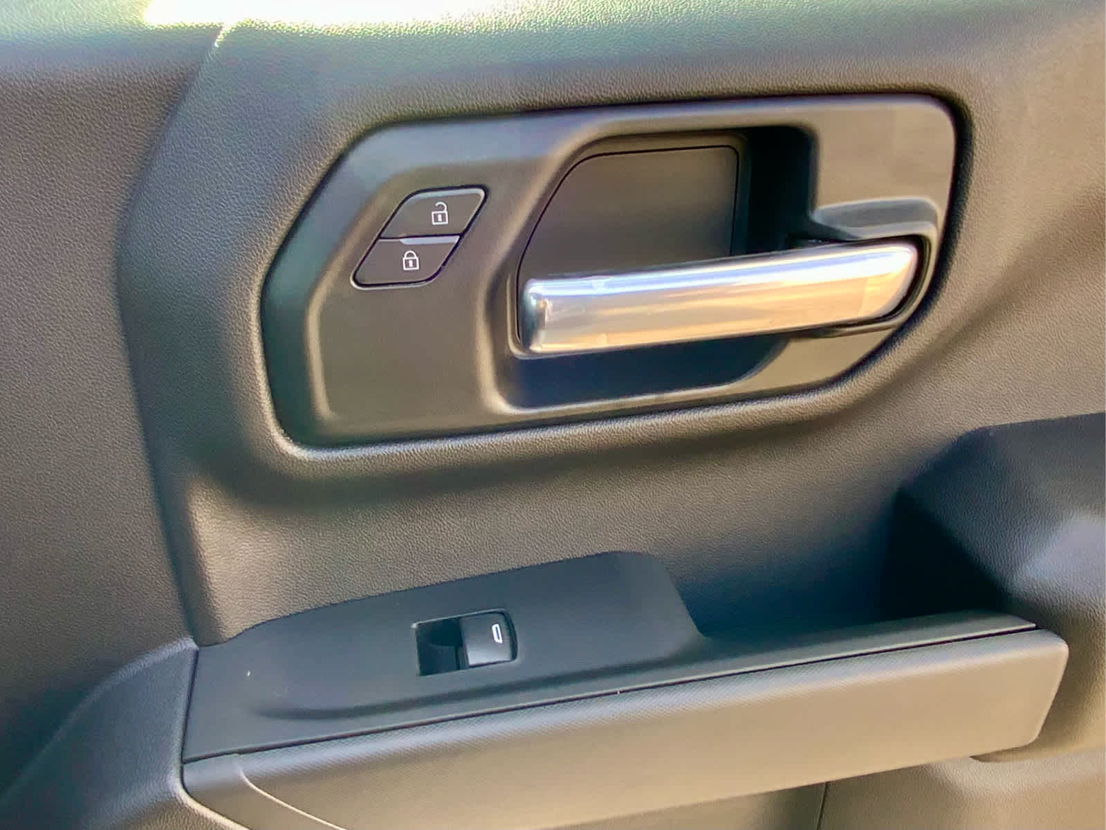 Thumbnail: 2026 Chevrolet Silverado 1500 - 45