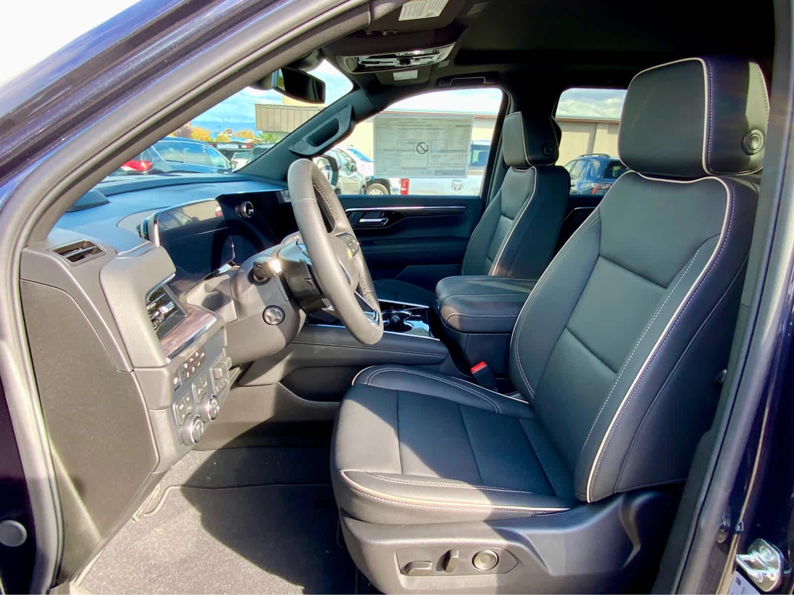 Thumbnail: 2026 Chevrolet Tahoe - 26