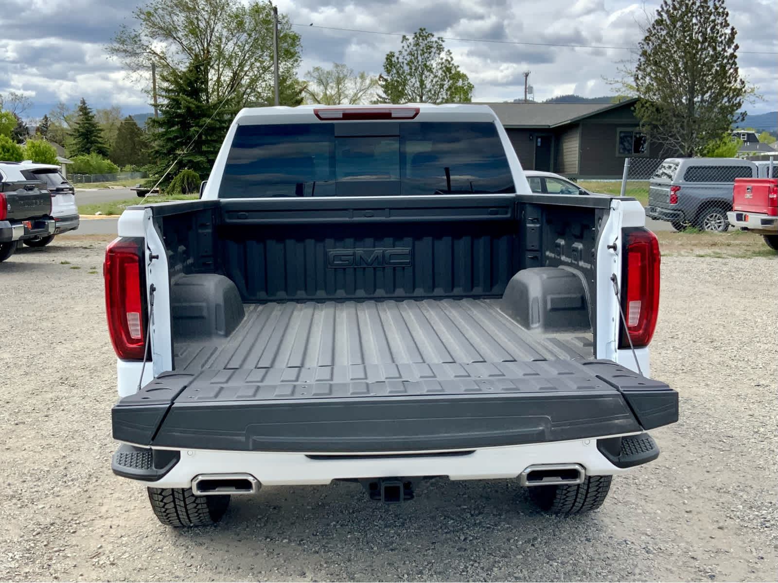 Thumbnail: 2026 GMC Sierra 1500 - 22