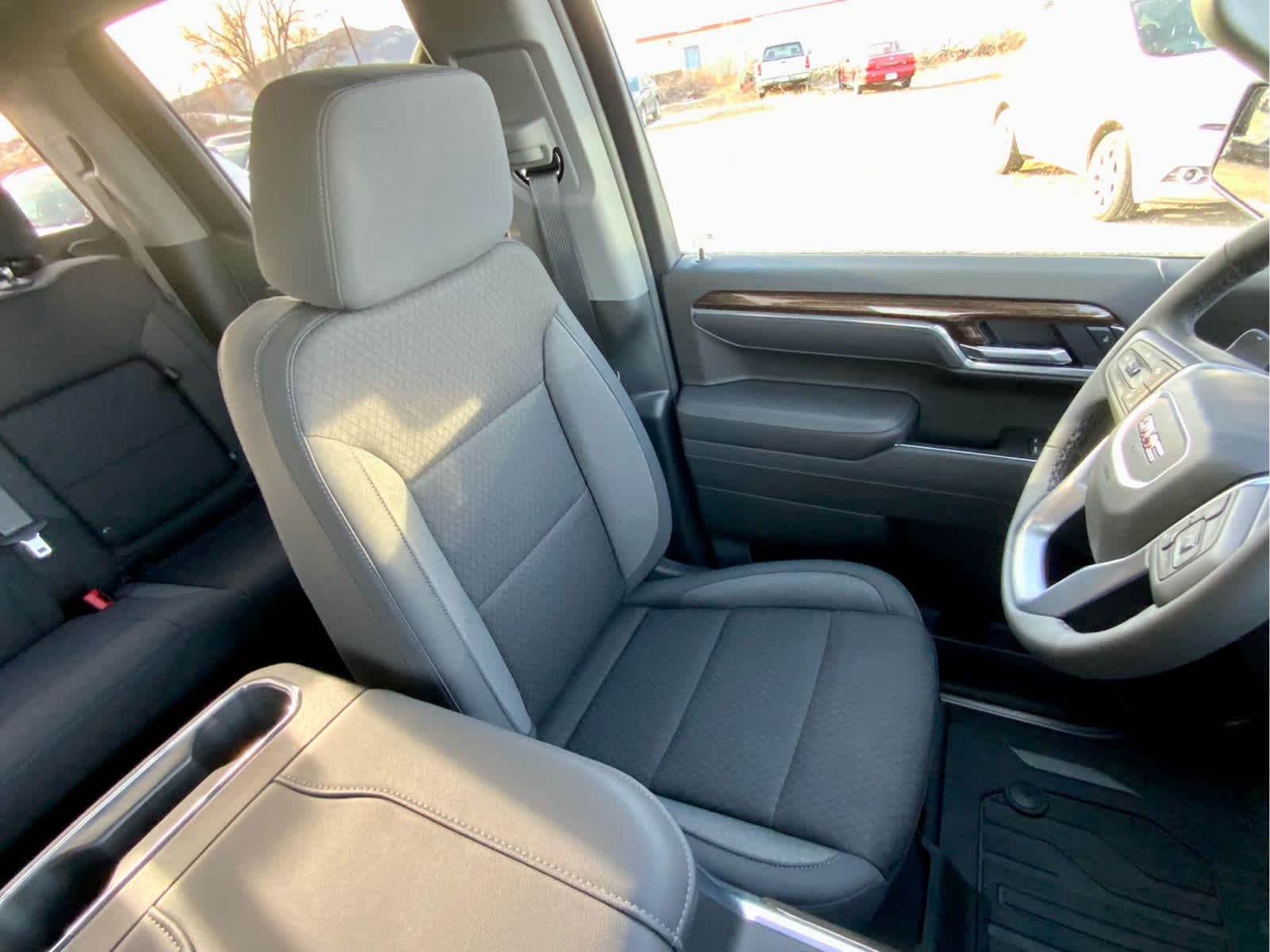 Thumbnail: 2026 GMC Sierra 1500 - 31