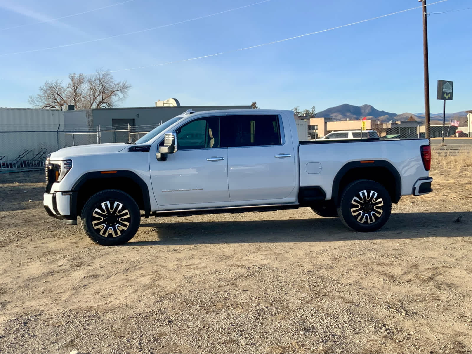 Thumbnail: 2026 GMC Sierra 2500 - 2