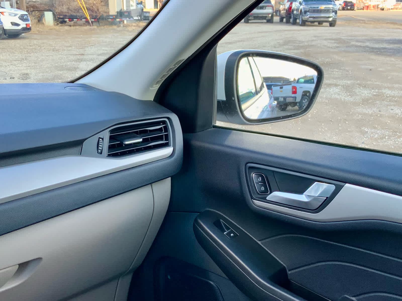 Thumbnail: 2021 Ford Escape - 36