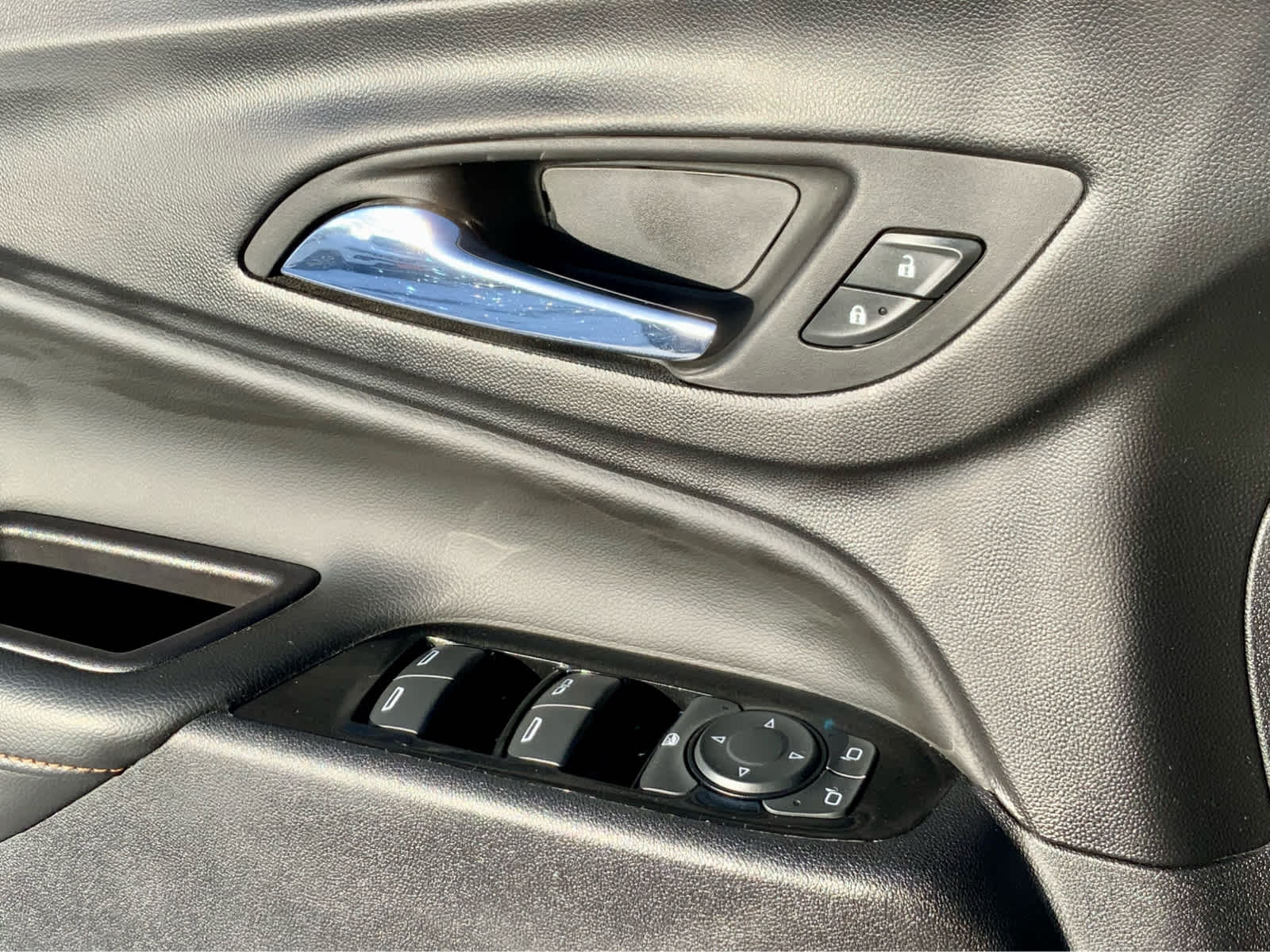 Thumbnail: 2022 Chevrolet Equinox - 49