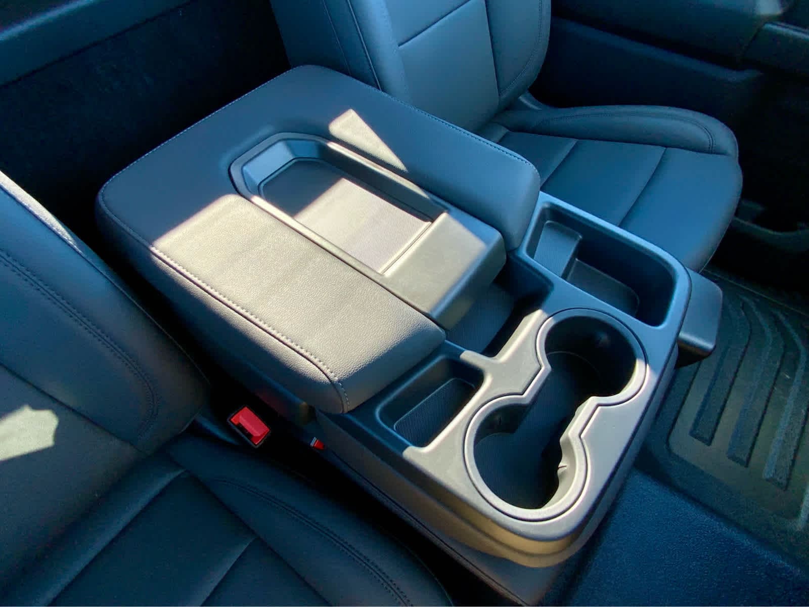 Thumbnail: 2026 Chevrolet Silverado 1500 - 37