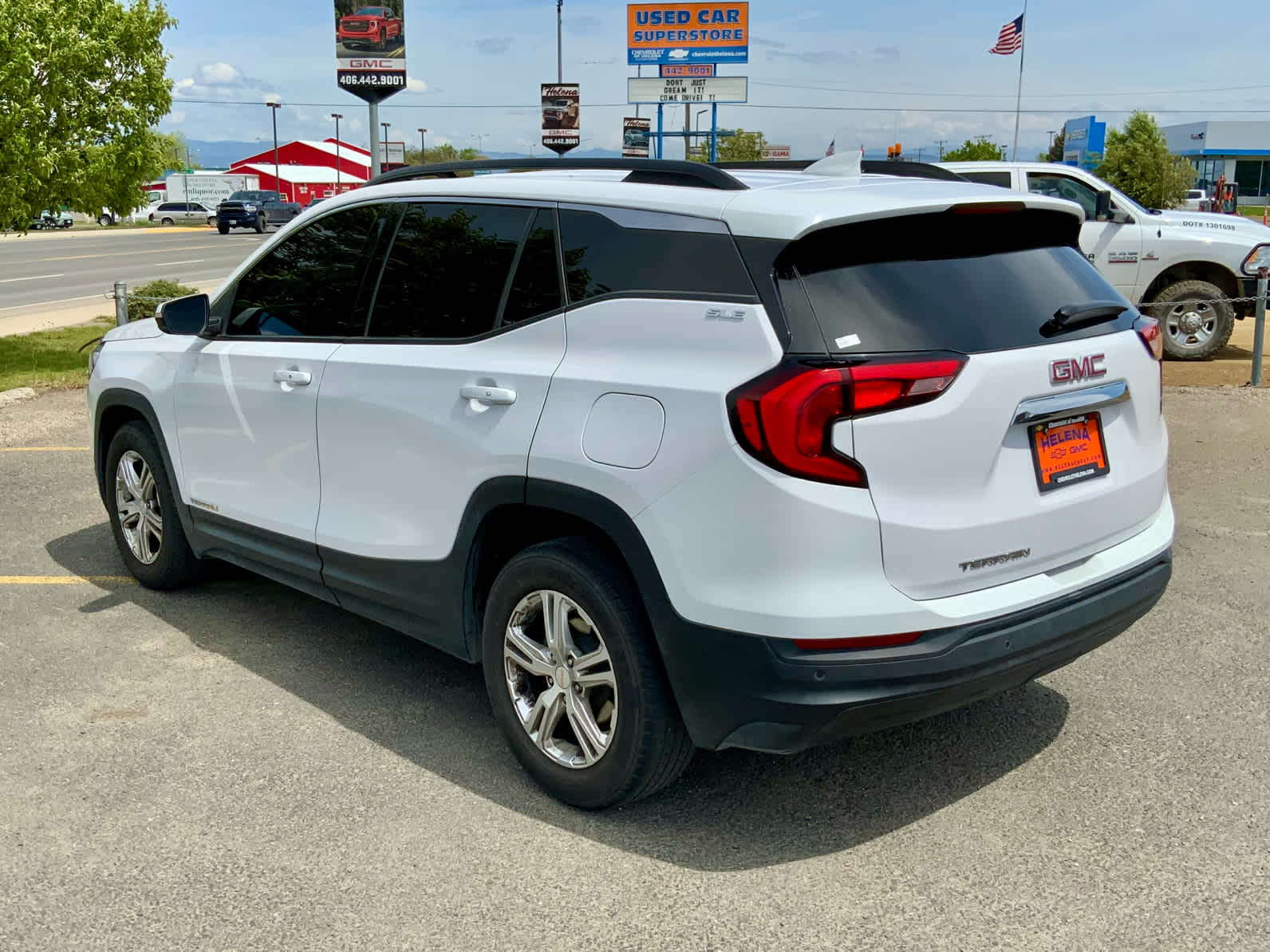 Thumbnail: 2019 GMC Terrain - 3