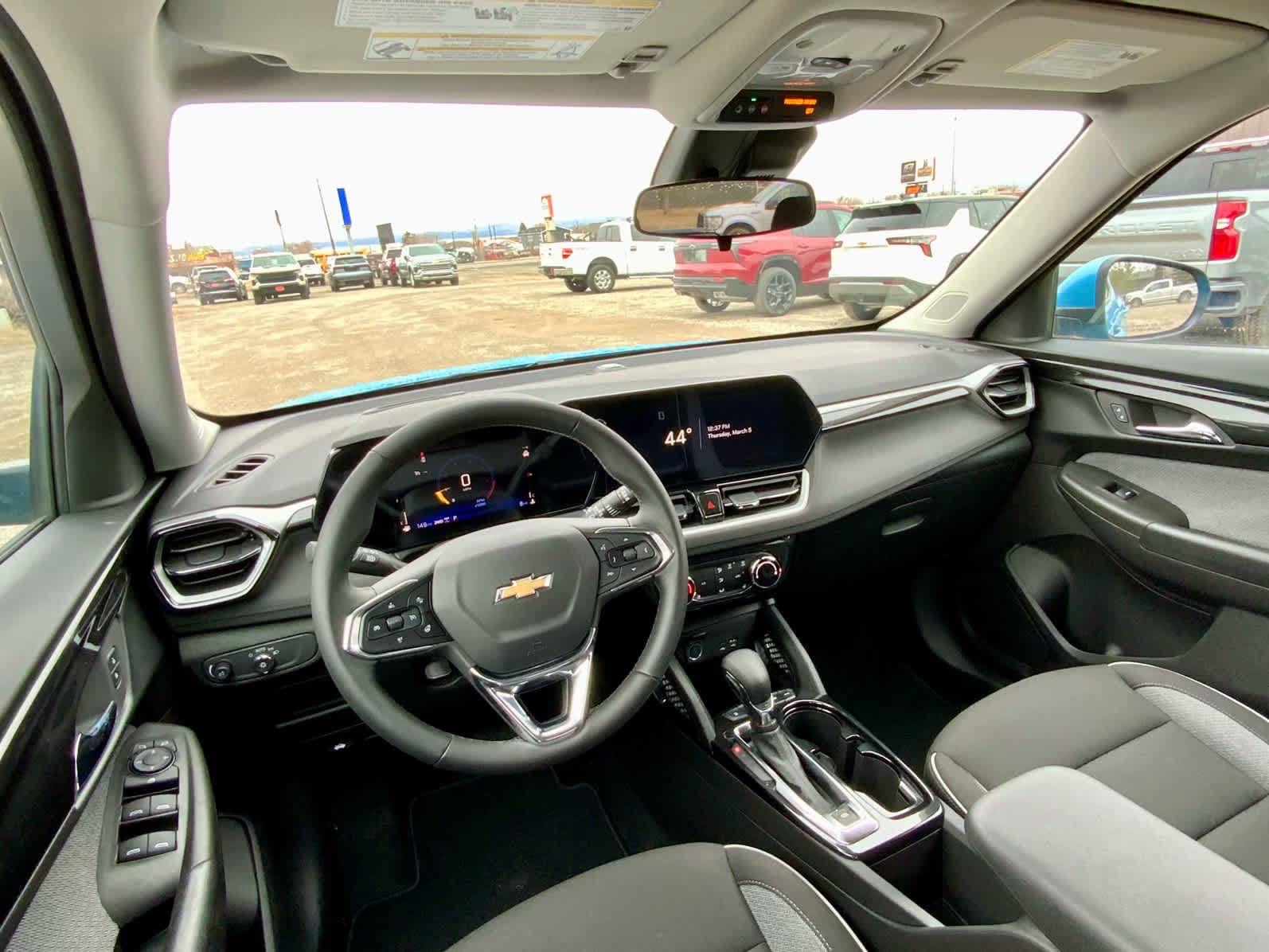 Thumbnail: 2026 Chevrolet TrailBlazer - 32