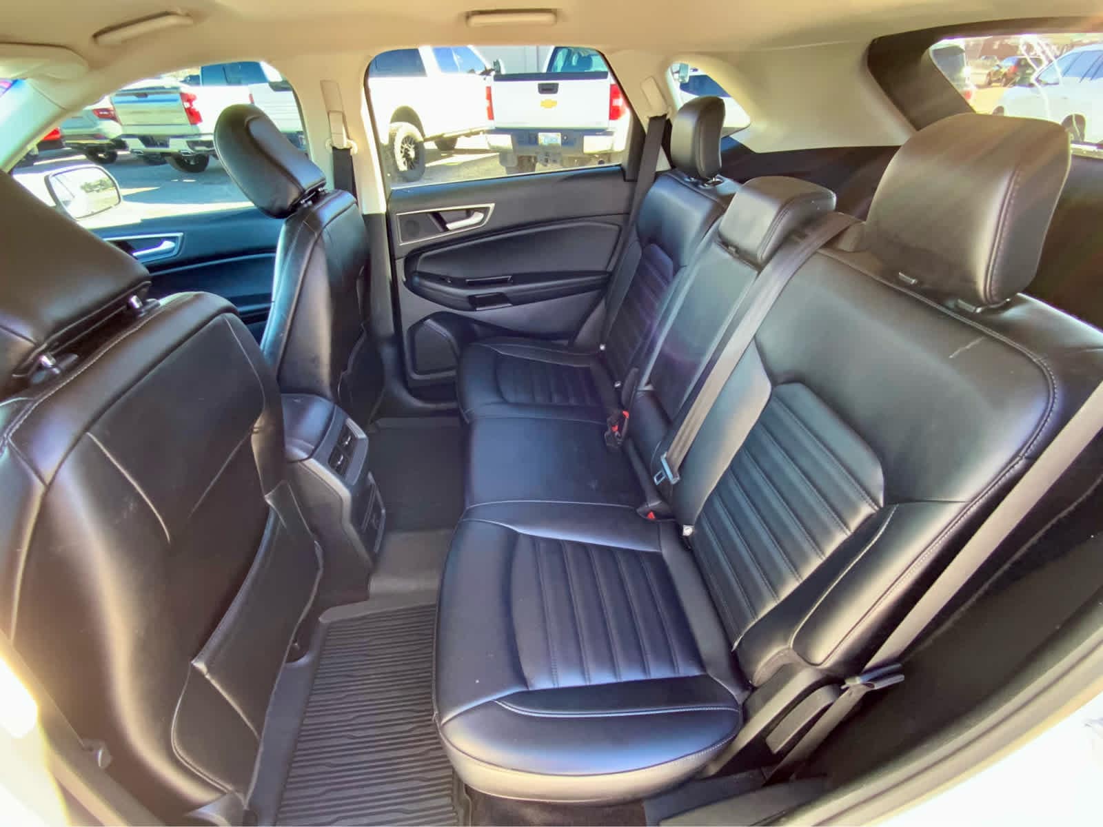 Thumbnail: 2020 Ford Edge - 22