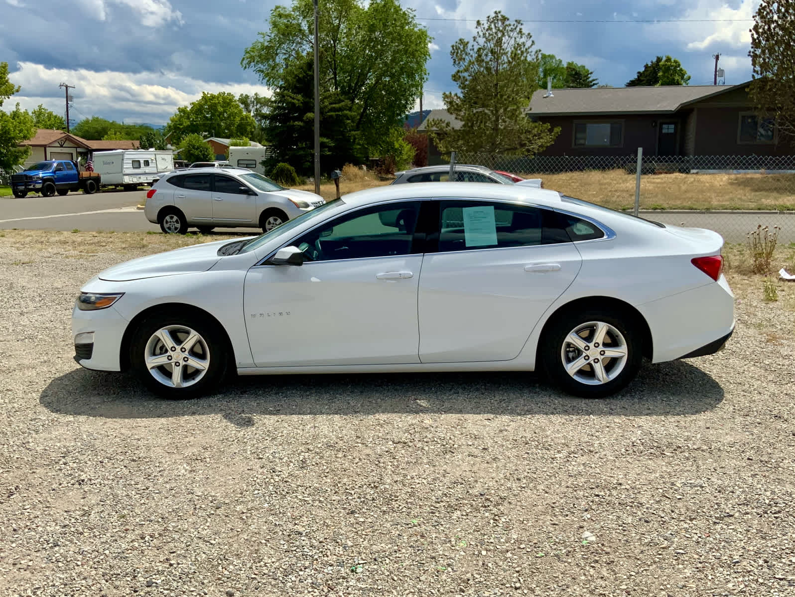 Thumbnail: 2023 Chevrolet Malibu - 2