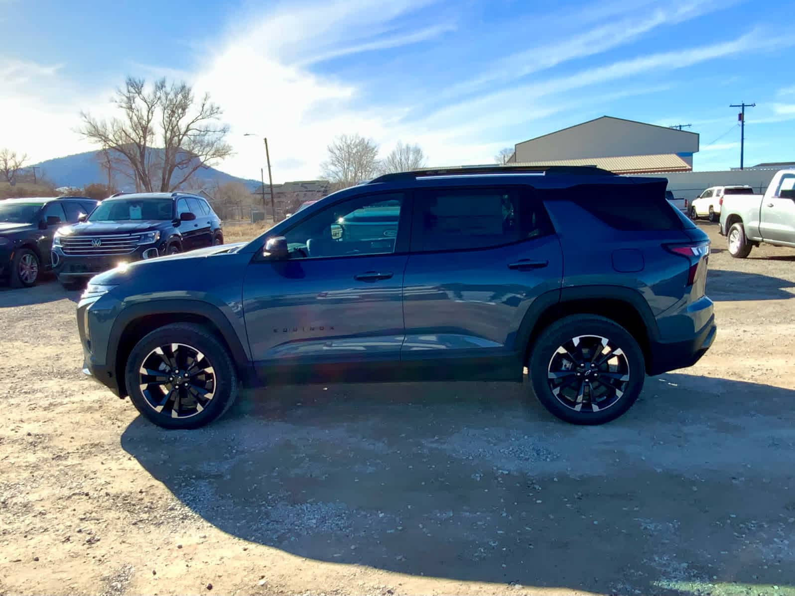 Thumbnail: 2026 Chevrolet Equinox - 2