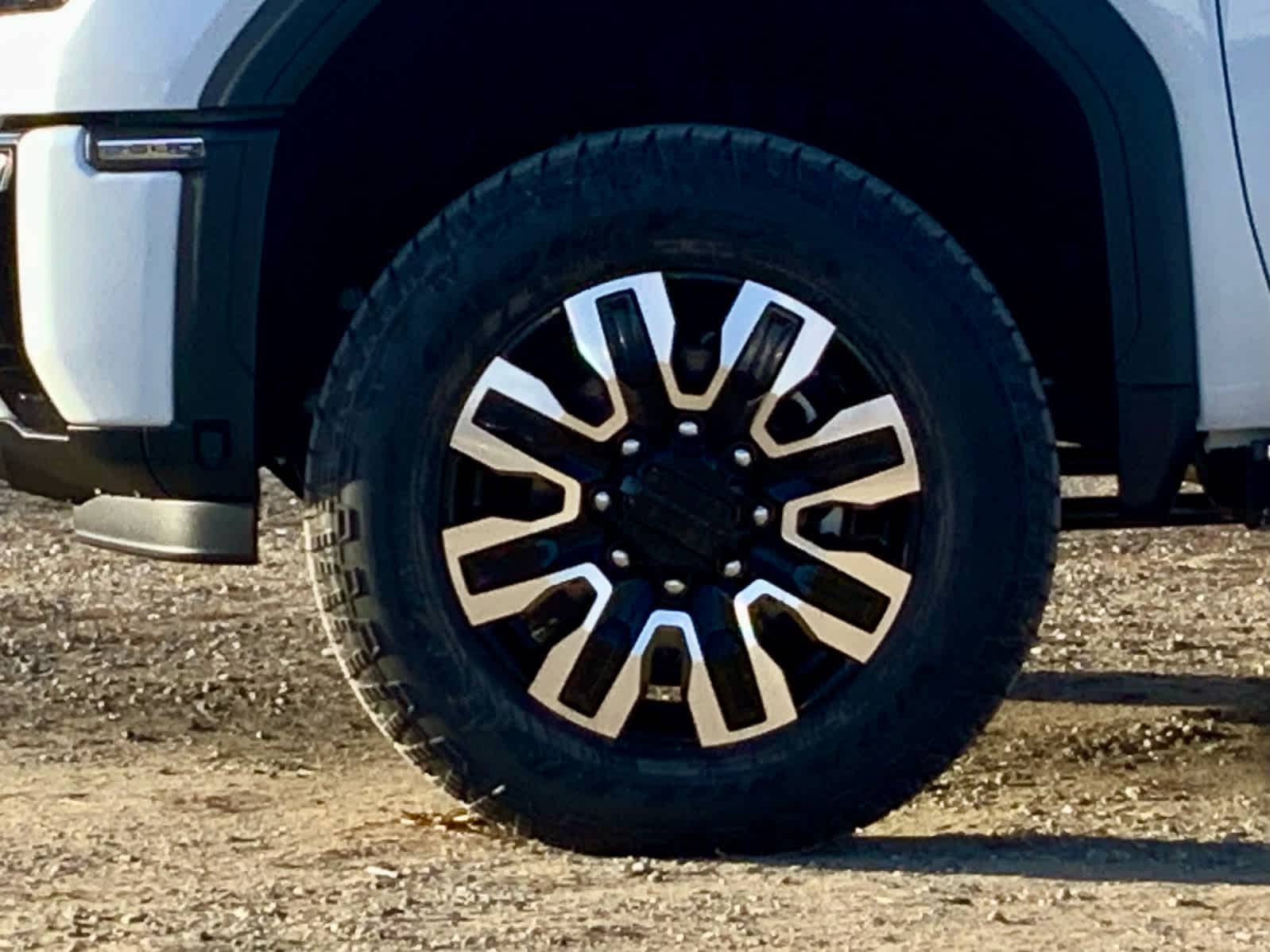 Thumbnail: 2026 GMC Sierra 2500 - 15