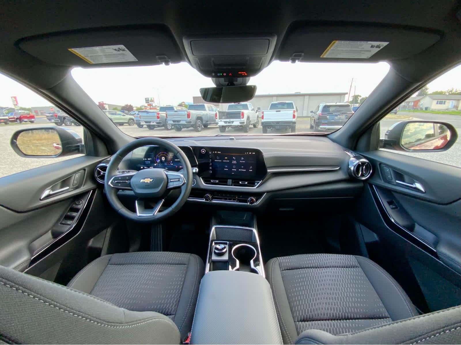 Thumbnail: 2026 Chevrolet Equinox - 34